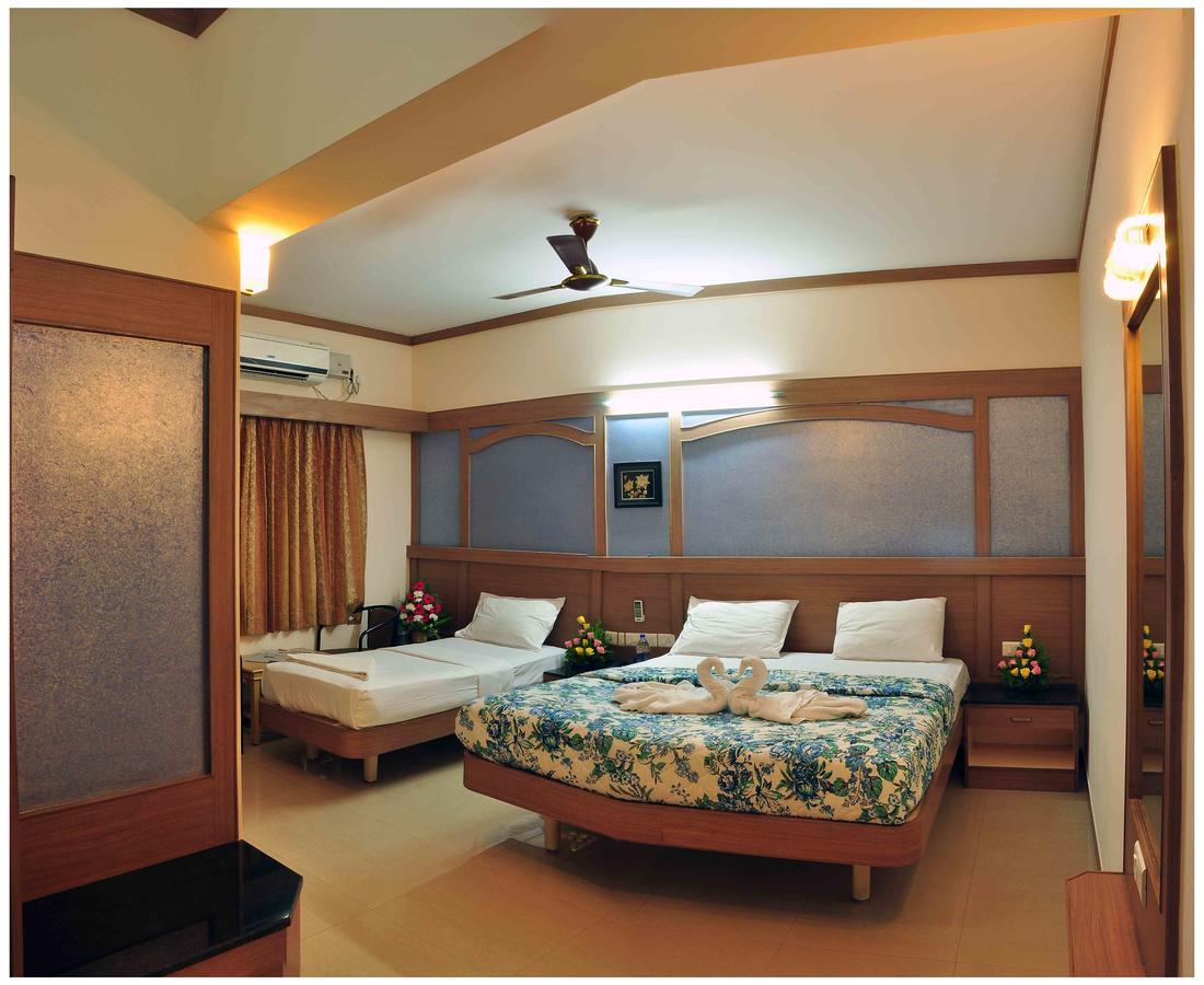 Hotel Sk Residency Coimbatore Esterno foto