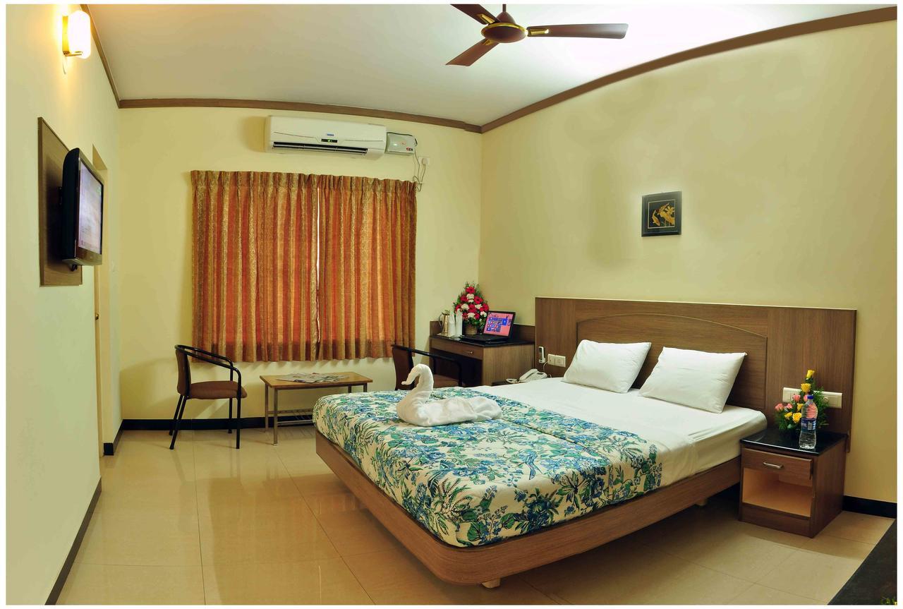 Hotel Sk Residency Coimbatore Esterno foto